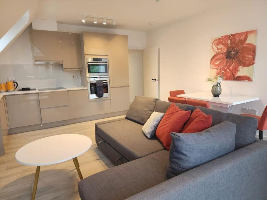 Paradigm Court, Brand New 1-Bedroom Flat Oxford Bagian luar foto